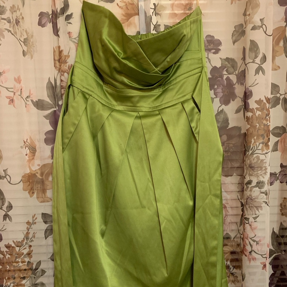 Teeze Me Juniors Green Strapless Cocktail Dress